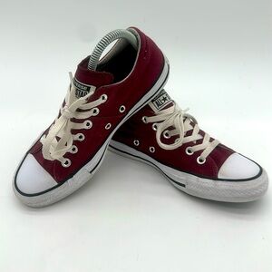 Converse Women's Size 7 Padded Tongue Low Top Sneaker Dark Burgundy 558994F